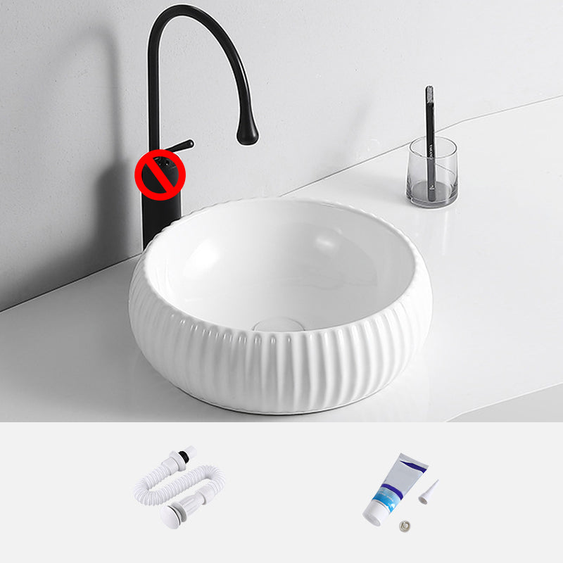 Modern Vessel Lavatory Sink Porcelain Rectangular Vessel Sink(Not Including Faucet) 15.7"L x 15.7"W x 5.5"H Clearhalo 'Bathroom Remodel & Bathroom Fixtures' 'Bathroom Sinks & Faucet Components' 'Bathroom Sinks' 'bathroom_sink' 'Home Improvement' 'home_improvement' 'home_improvement_bathroom_sink' 7033936