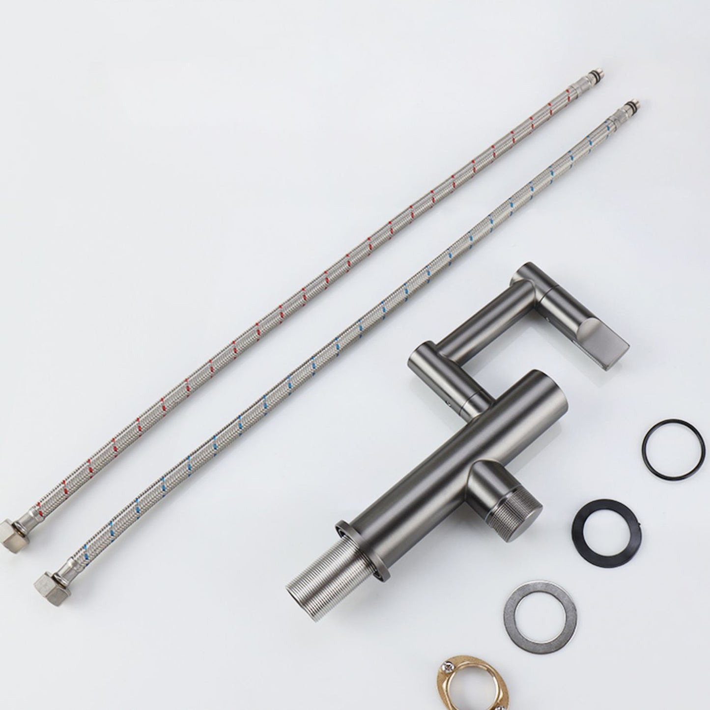 Modern Vessel Sink Faucet Solid Color Vessel Sink Bathroom Faucet Clearhalo 'Bathroom Remodel & Bathroom Fixtures' 'Bathroom Sink Faucets' 'Bathroom Sinks & Faucet Components' 'bathroom_sink_faucets' 'Home Improvement' 'home_improvement' 'home_improvement_bathroom_sink_faucets' 7037654