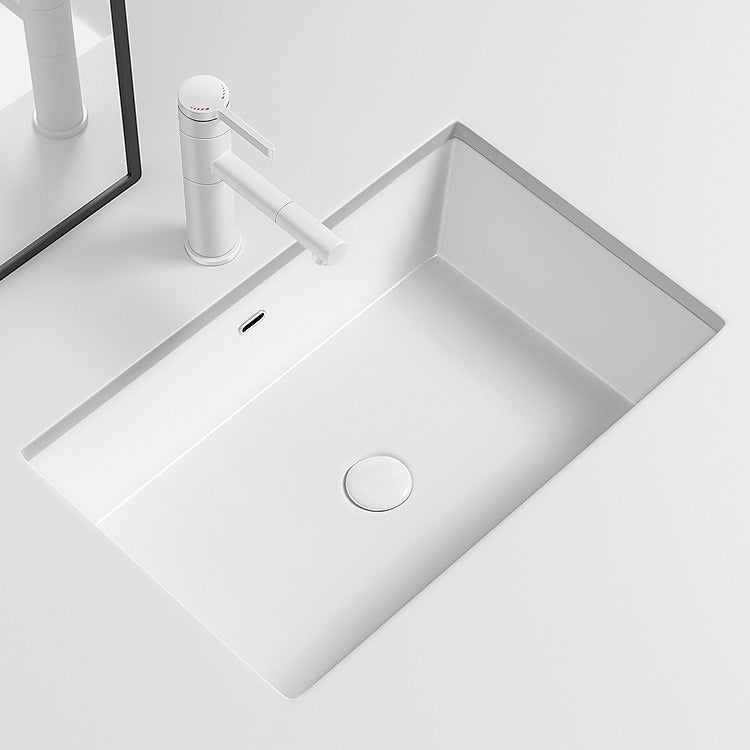 Modern Undermount Vanity Sink Porcelain with Faucet and Overflow Basin Sink 23.6"L x 15.7"W x 7.5"H Sink with Faucet Clearhalo 'Bathroom Remodel & Bathroom Fixtures' 'Bathroom Sinks & Faucet Components' 'Bathroom Sinks' 'bathroom_sink' 'Home Improvement' 'home_improvement' 'home_improvement_bathroom_sink' 7038665
