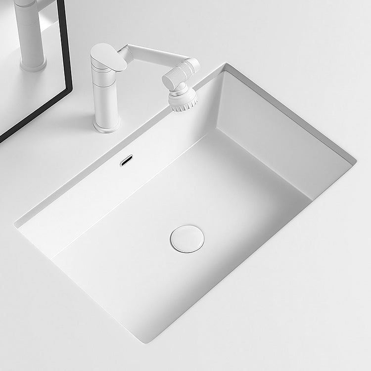 Modern Undermount Vanity Sink Porcelain with Faucet and Overflow Basin Sink Clearhalo 'Bathroom Remodel & Bathroom Fixtures' 'Bathroom Sinks & Faucet Components' 'Bathroom Sinks' 'bathroom_sink' 'Home Improvement' 'home_improvement' 'home_improvement_bathroom_sink' 7038667