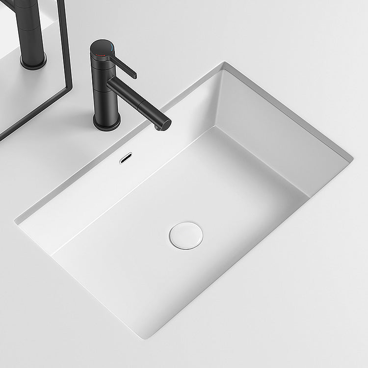 Modern Undermount Vanity Sink Porcelain with Faucet and Overflow Basin Sink Clearhalo 'Bathroom Remodel & Bathroom Fixtures' 'Bathroom Sinks & Faucet Components' 'Bathroom Sinks' 'bathroom_sink' 'Home Improvement' 'home_improvement' 'home_improvement_bathroom_sink' 7038669