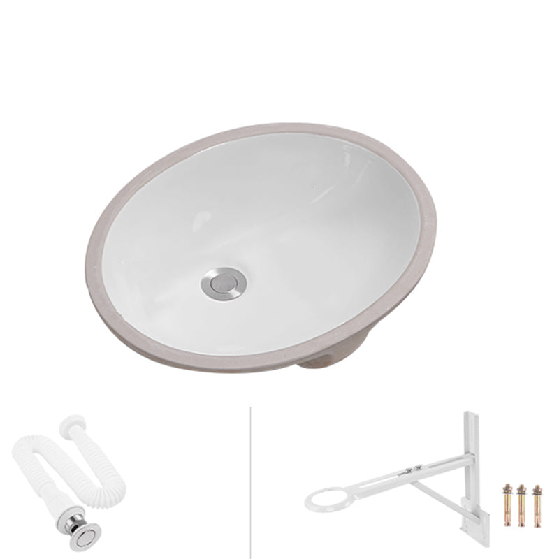 Modern Oval Wash Stand Ceramic Metal Undermount Bathroom Sink 18"L x 15"W x 8"H Sink Clearhalo 'Bathroom Remodel & Bathroom Fixtures' 'Bathroom Sinks & Faucet Components' 'Bathroom Sinks' 'bathroom_sink' 'Home Improvement' 'home_improvement' 'home_improvement_bathroom_sink' 7046372