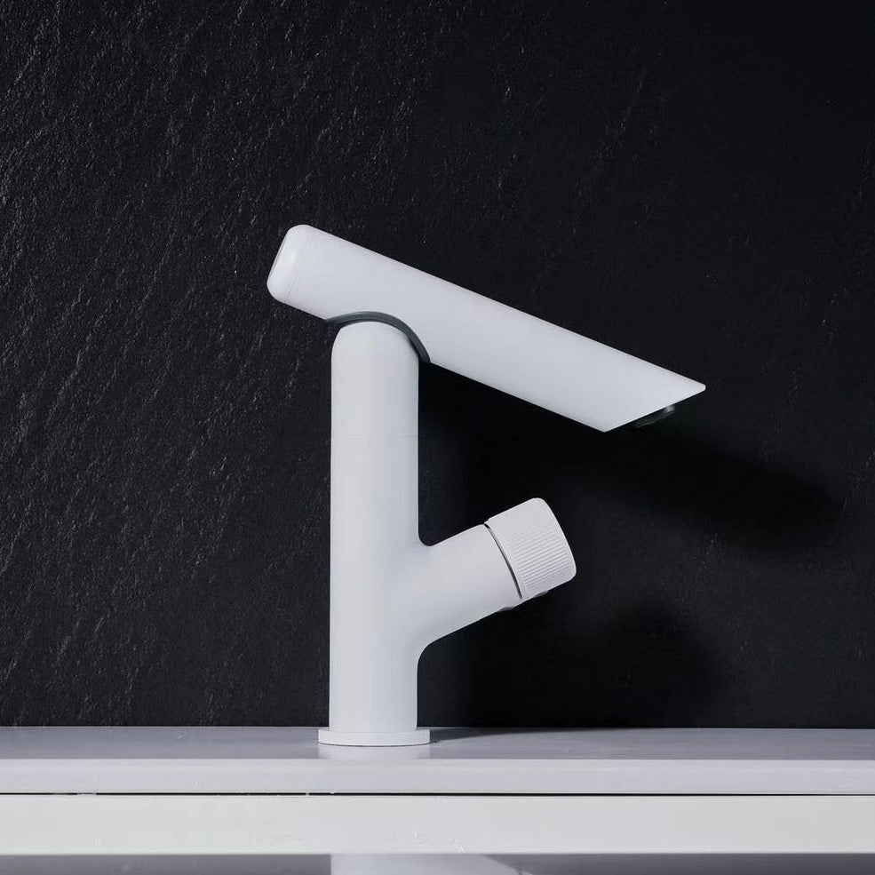 Modern Vessel Sink Bathroom Faucet Metal Knob Handle Vessel Faucet White Clearhalo 'Bathroom Remodel & Bathroom Fixtures' 'Bathroom Sink Faucets' 'Bathroom Sinks & Faucet Components' 'bathroom_sink_faucets' 'Home Improvement' 'home_improvement' 'home_improvement_bathroom_sink_faucets' 7050709