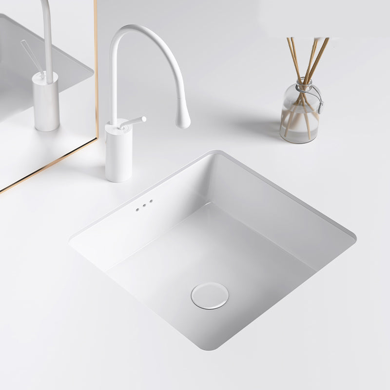 Modern Undermount Bathroom Sink Square Porcelain with Drain Assembly Vessel Clearhalo 'Bathroom Remodel & Bathroom Fixtures' 'Bathroom Sinks & Faucet Components' 'Bathroom Sinks' 'bathroom_sink' 'Home Improvement' 'home_improvement' 'home_improvement_bathroom_sink' 7050893