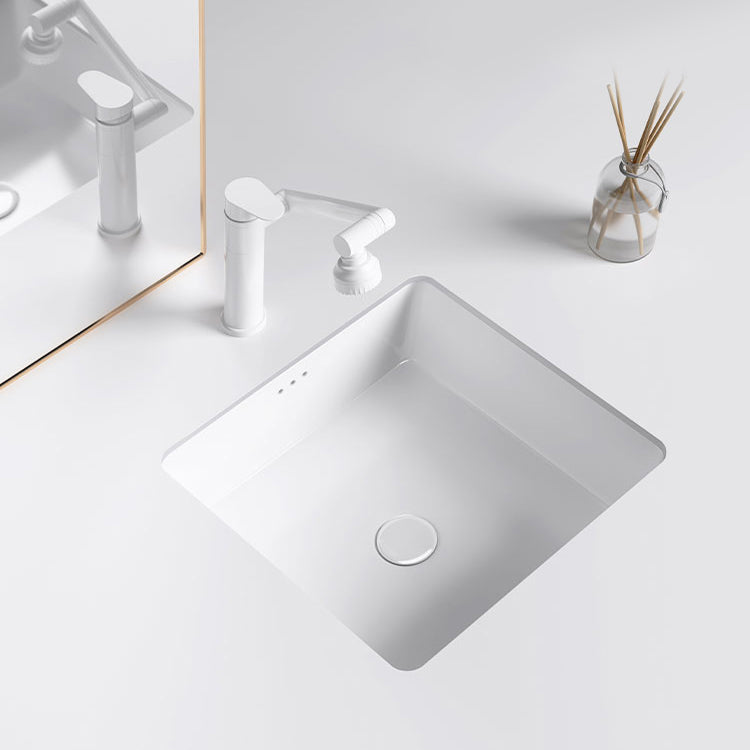 Modern Undermount Bathroom Sink Square Porcelain with Drain Assembly Vessel Clearhalo 'Bathroom Remodel & Bathroom Fixtures' 'Bathroom Sinks & Faucet Components' 'Bathroom Sinks' 'bathroom_sink' 'Home Improvement' 'home_improvement' 'home_improvement_bathroom_sink' 7050897