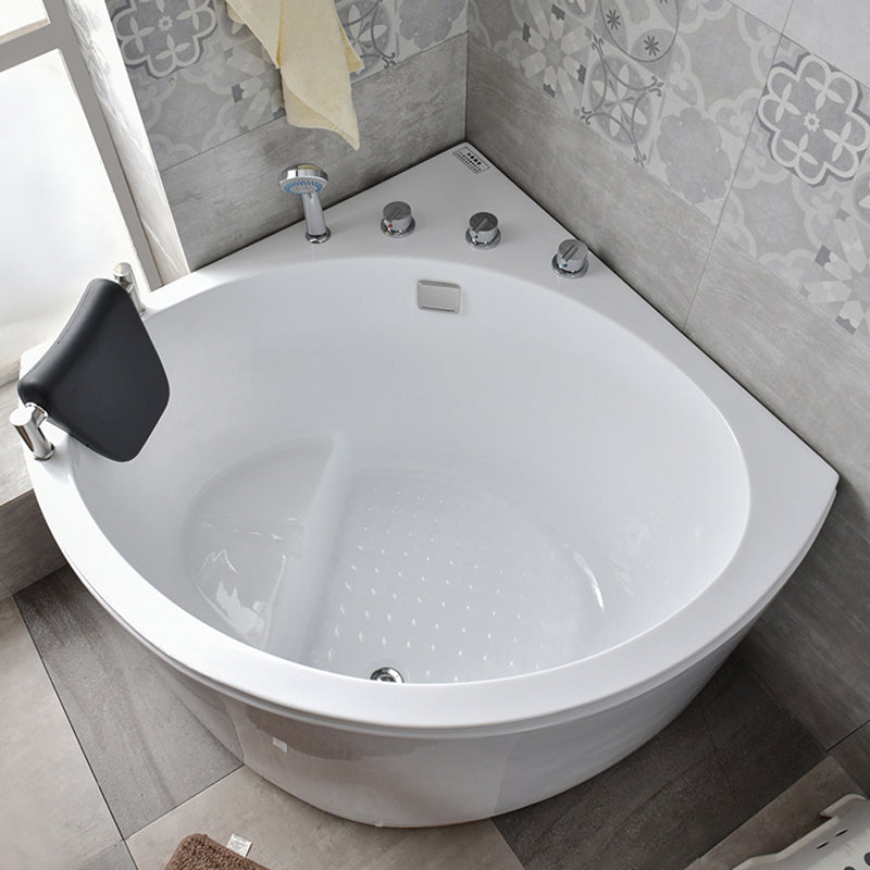 Corner Acrylic Bathtub Soaking White Modern Back to Wall Bath Left Tub with Silver 5-Piece Set Clearhalo 'Bathroom Remodel & Bathroom Fixtures' 'Bathtubs' 'Home Improvement' 'home_improvement' 'home_improvement_bathtubs' 'Showers & Bathtubs' 7056257