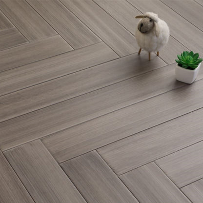 Modern Wood Flooring Wire Brushed Water Resistant Click-Locking Wood Tile Gray White Clearhalo 'Flooring 'Hardwood Flooring' 'hardwood_flooring' 'Home Improvement' 'home_improvement' 'home_improvement_hardwood_flooring' Walls and Ceiling' 7062797