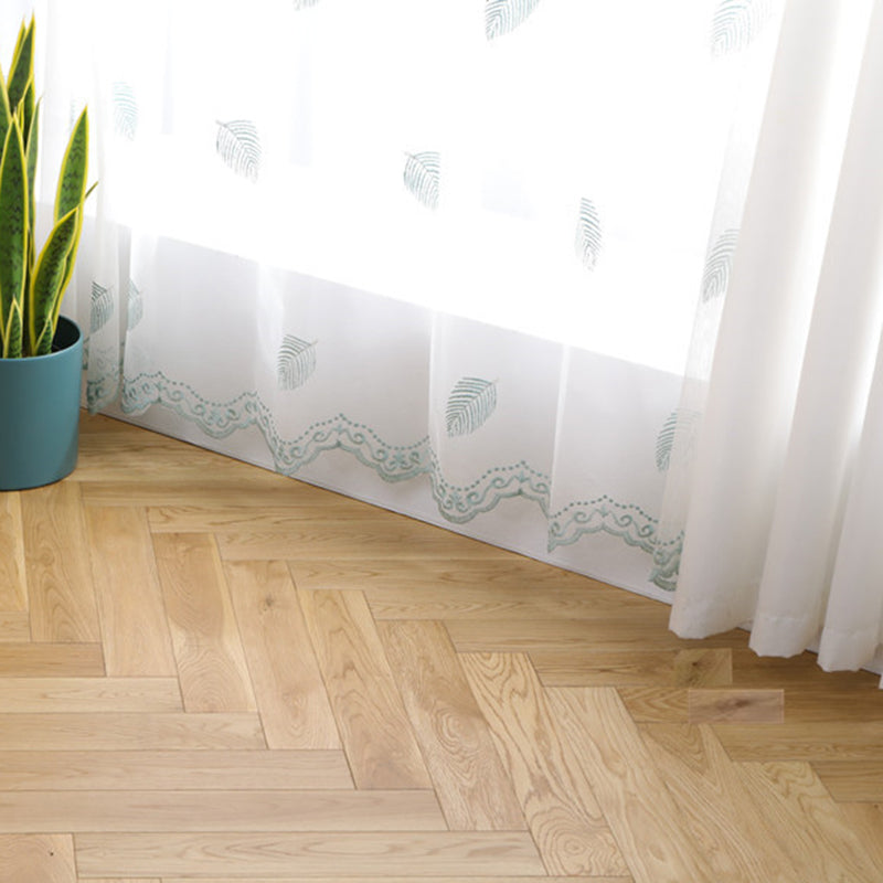 Modern Wood Flooring Wire Brushed Water Resistant Click-Locking Wood Tile Yellow Brown Clearhalo 'Flooring 'Hardwood Flooring' 'hardwood_flooring' 'Home Improvement' 'home_improvement' 'home_improvement_hardwood_flooring' Walls and Ceiling' 7062802