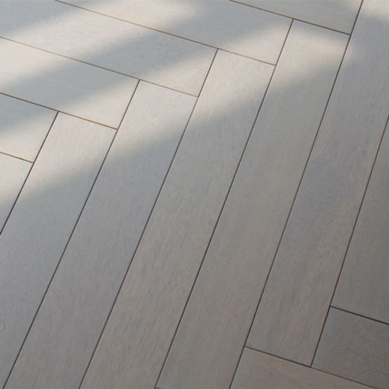 Modern Wood Flooring Wire Brushed Water Resistant Click-Locking Wood Tile White Gray Clearhalo 'Flooring 'Hardwood Flooring' 'hardwood_flooring' 'Home Improvement' 'home_improvement' 'home_improvement_hardwood_flooring' Walls and Ceiling' 7062819