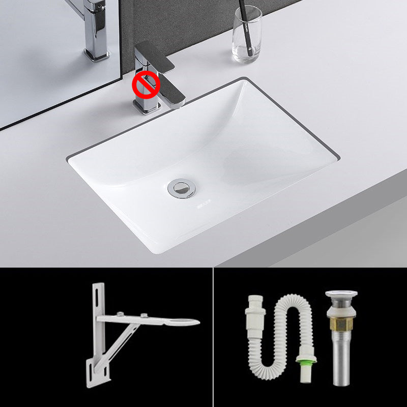 Classic Porcelain Bathroom Sink Trough Bathroom Sink in White 20"L x 15"W x 7"H Unavailiable Sink Clearhalo 'Bathroom Remodel & Bathroom Fixtures' 'Bathroom Sinks & Faucet Components' 'Bathroom Sinks' 'bathroom_sink' 'Home Improvement' 'home_improvement' 'home_improvement_bathroom_sink' 7063610