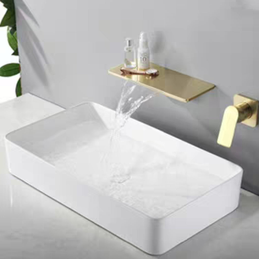 Waterfall Spout Tub Faucet Trim Metal Knob Handle Bathtub Faucet Gold Lever Handles Hand Shower Not Included Clearhalo 'Bathroom Remodel & Bathroom Fixtures' 'Bathtub Faucets' 'bathtub_faucets' 'Home Improvement' 'home_improvement' 'home_improvement_bathtub_faucets' 7063999