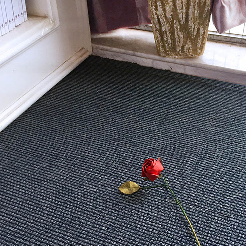 Modern Carpet Tiles Self Adhesive Level Loop Stain Resistant Carpet Tile Black-Dark Gray 1 Set for Wallboard (32 Pieces * 1) Asphalt Clearhalo 'Carpet Tiles & Carpet Squares' 'carpet_tiles_carpet_squares' 'Flooring 'Home Improvement' 'home_improvement' 'home_improvement_carpet_tiles_carpet_squares' Walls and Ceiling' 7078405