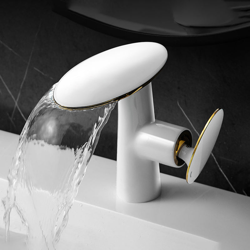 Modern Faucet Waterfall Spout Single Hole Lever Handle Bathroom Faucet White-Gold Clearhalo 'Bathroom Remodel & Bathroom Fixtures' 'Bathroom Sink Faucets' 'Bathroom Sinks & Faucet Components' 'bathroom_sink_faucets' 'Home Improvement' 'home_improvement' 'home_improvement_bathroom_sink_faucets' 7078484