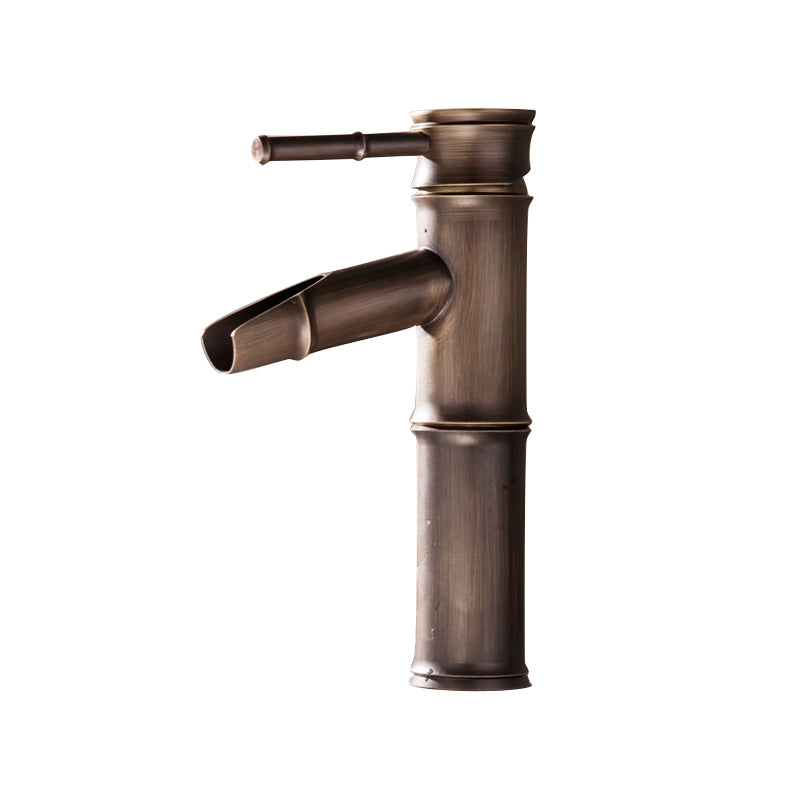 Farmhouse Style Vessel Sink Bathroom Faucet Circular Brass Faucet Clearhalo 'Bathroom Remodel & Bathroom Fixtures' 'Bathroom Sink Faucets' 'Bathroom Sinks & Faucet Components' 'bathroom_sink_faucets' 'Home Improvement' 'home_improvement' 'home_improvement_bathroom_sink_faucets' 7078570