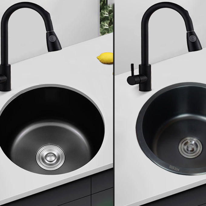 Stainless Steel Round Sink in Black Single Bowl Undermount Sink with Basket Strainer Clearhalo 'Home Improvement' 'home_improvement' 'home_improvement_kitchen_sinks' 'Kitchen Remodel & Kitchen Fixtures' 'Kitchen Sinks & Faucet Components' 'Kitchen Sinks' 'kitchen_sinks' 7079034