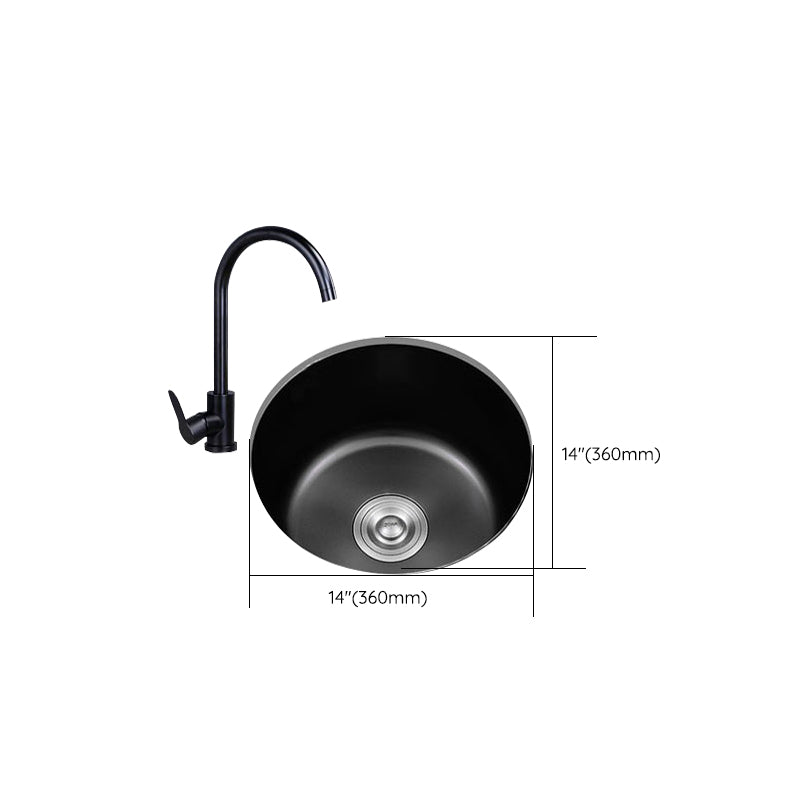 Stainless Steel Round Sink in Black Single Bowl Undermount Sink with Basket Strainer Clearhalo 'Home Improvement' 'home_improvement' 'home_improvement_kitchen_sinks' 'Kitchen Remodel & Kitchen Fixtures' 'Kitchen Sinks & Faucet Components' 'Kitchen Sinks' 'kitchen_sinks' 7079044