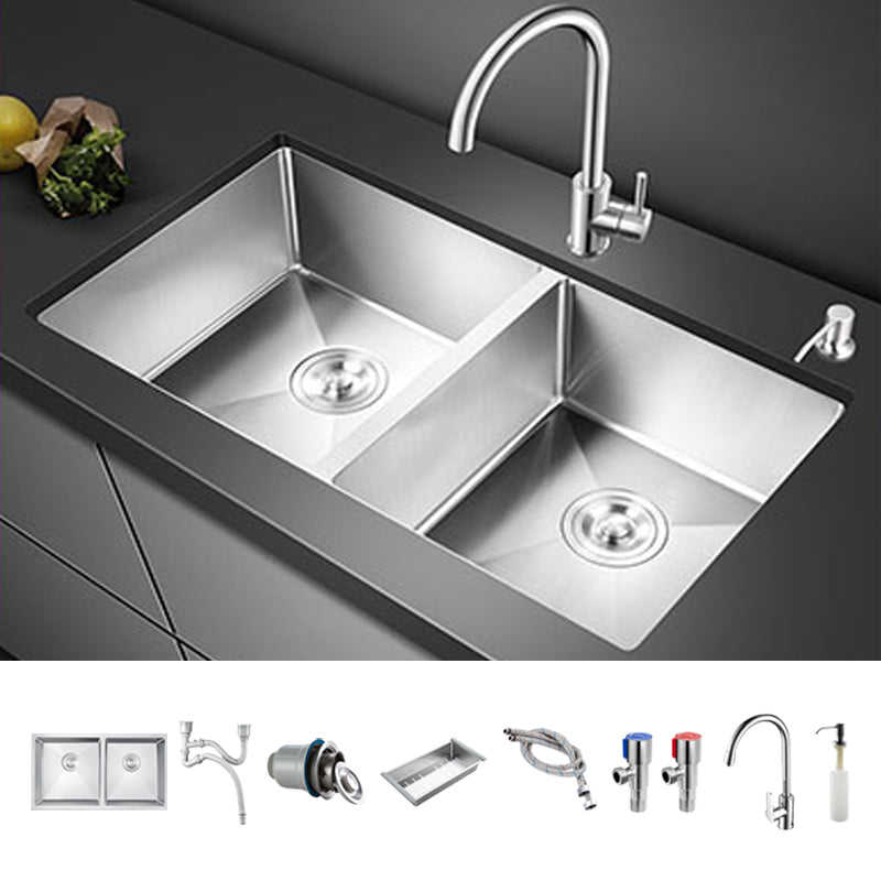 Double Sink Undermount Stainless Steel Sink with Drain Assembly for Kitchen Sink with Faucet Round Faucet Clearhalo 'Home Improvement' 'home_improvement' 'home_improvement_kitchen_sinks' 'Kitchen Remodel & Kitchen Fixtures' 'Kitchen Sinks & Faucet Components' 'Kitchen Sinks' 'kitchen_sinks' 7079060