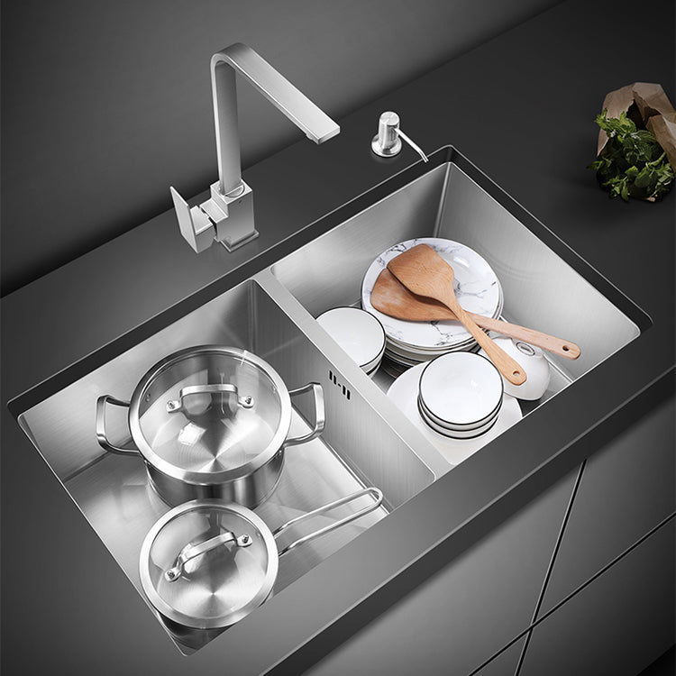 Double Sink Undermount Stainless Steel Sink with Drain Assembly for Kitchen Clearhalo 'Home Improvement' 'home_improvement' 'home_improvement_kitchen_sinks' 'Kitchen Remodel & Kitchen Fixtures' 'Kitchen Sinks & Faucet Components' 'Kitchen Sinks' 'kitchen_sinks' 7079073