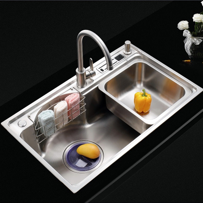 Stainless Steel Kitchen Sink Single Bowl Kitchen Sink(Not Included Faucet) Clearhalo 'Home Improvement' 'home_improvement' 'home_improvement_kitchen_sinks' 'Kitchen Remodel & Kitchen Fixtures' 'Kitchen Sinks & Faucet Components' 'Kitchen Sinks' 'kitchen_sinks' 7079217
