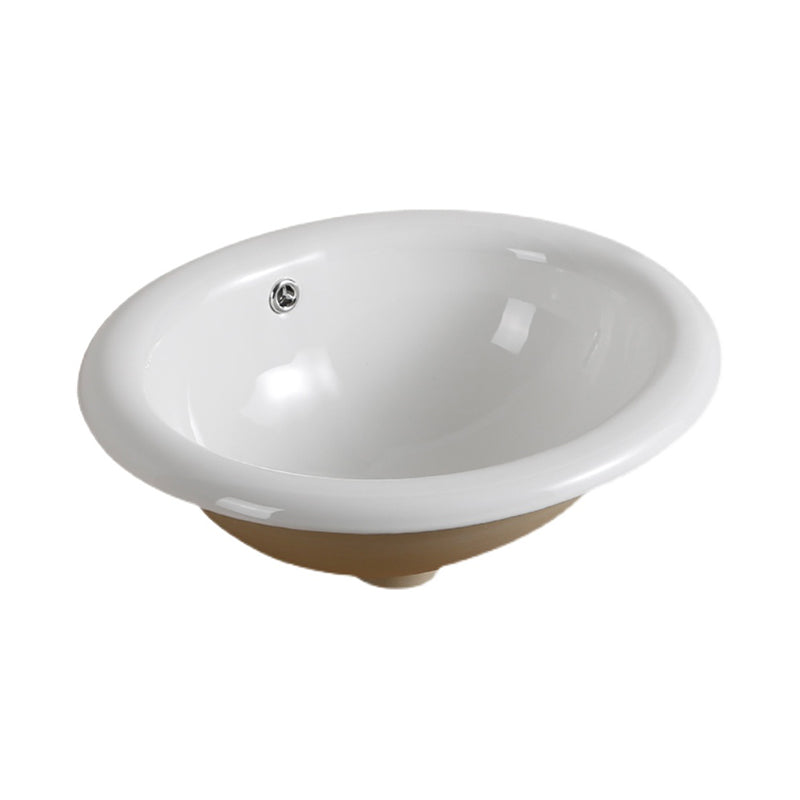 Traditional Drop-in Bathroom Sink Oval Porcelain with Overflow and Faucet Basin Clearhalo 'Bathroom Remodel & Bathroom Fixtures' 'Bathroom Sinks & Faucet Components' 'Bathroom Sinks' 'bathroom_sink' 'Home Improvement' 'home_improvement' 'home_improvement_bathroom_sink' 7079347
