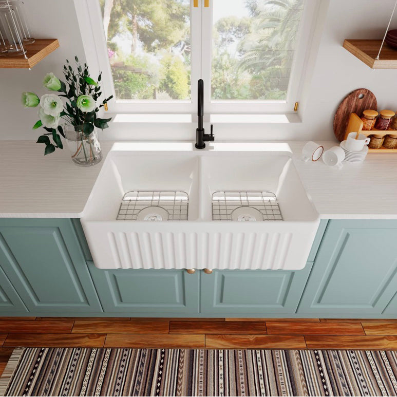 Farm Style Bathroom Sink Ceramic Rectangular Washroom Sink with Faucet Clearhalo 'Bathroom Remodel & Bathroom Fixtures' 'Bathroom Sinks & Faucet Components' 'Bathroom Sinks' 'bathroom_sink' 'Home Improvement' 'home_improvement' 'home_improvement_bathroom_sink' 7079484