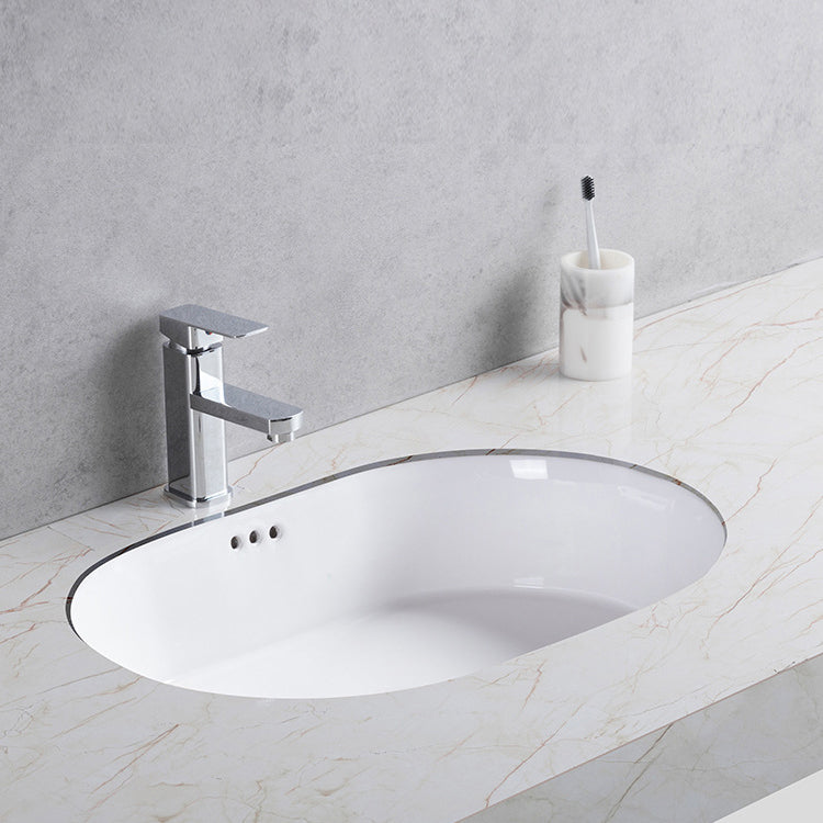 Traditional Undermount Bathroom Sink Porcelain Rectangular with Basin Basin Sink Only Clearhalo 'Bathroom Remodel & Bathroom Fixtures' 'Bathroom Sinks & Faucet Components' 'Bathroom Sinks' 'bathroom_sink' 'Home Improvement' 'home_improvement' 'home_improvement_bathroom_sink' 7079527