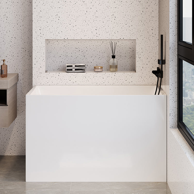 White Acrylic Bathtub Freestanding Soaking Rectangular Modern Bath Clearhalo 'Bathroom Remodel & Bathroom Fixtures' 'Bathtubs' 'Home Improvement' 'home_improvement' 'home_improvement_bathtubs' 'Showers & Bathtubs' 7088867