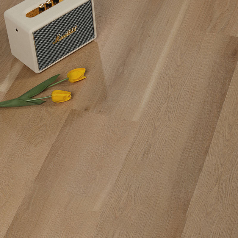 Wooden Laminate Water Resistant Click Lock Textured Indoor Rectangular Laminate Floor Clearhalo 'Flooring 'Home Improvement' 'home_improvement' 'home_improvement_laminate_flooring' 'Laminate Flooring' 'laminate_flooring' Walls and Ceiling' 7097532