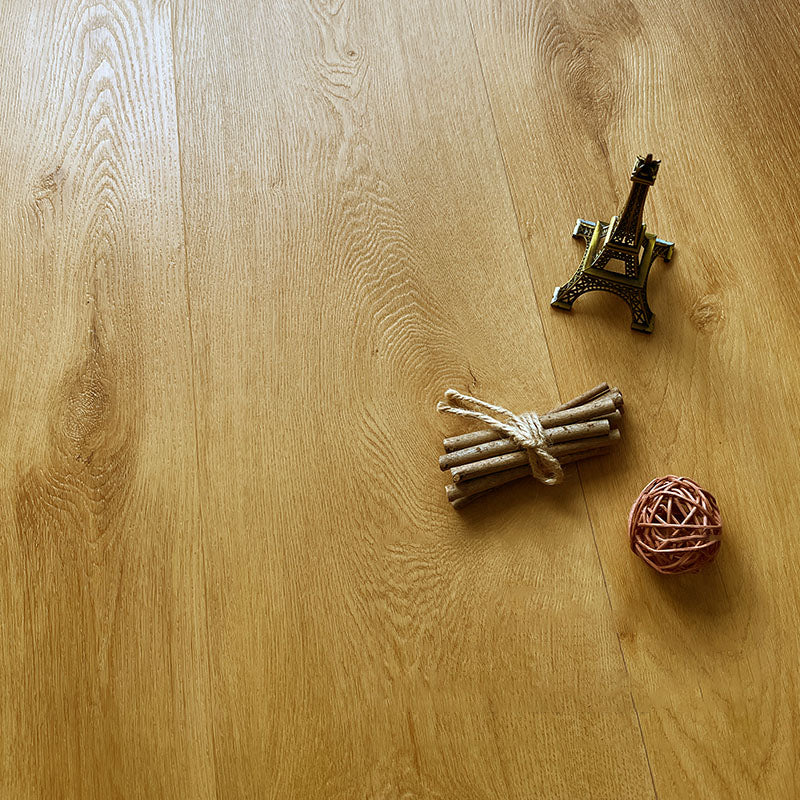 Rectangular Laminate Textured Wooden Waterproof Scratch Resistant Laminate Floor Natural Clearhalo 'Flooring 'Home Improvement' 'home_improvement' 'home_improvement_laminate_flooring' 'Laminate Flooring' 'laminate_flooring' Walls and Ceiling' 7097576