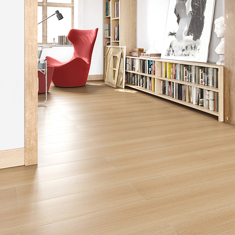 Modern Wooden Laminate Floor Click-Lock Laminate Plank Flooring Clearhalo 'Flooring 'Home Improvement' 'home_improvement' 'home_improvement_laminate_flooring' 'Laminate Flooring' 'laminate_flooring' Walls and Ceiling' 7097840