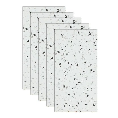 Click-Lock Laminate Flooring Modern Style Laminate Flooring with Fire Resistant Beige Clearhalo 'Flooring 'Home Improvement' 'home_improvement' 'home_improvement_laminate_flooring' 'Laminate Flooring' 'laminate_flooring' Walls and Ceiling' 7097972