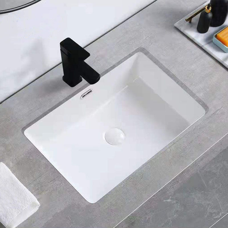 Rectangular Bathroom Sink Porcelain Modern Bathroom Sink(Not Included Faucets) Clearhalo 'Bathroom Remodel & Bathroom Fixtures' 'Bathroom Sinks & Faucet Components' 'Bathroom Sinks' 'bathroom_sink' 'Home Improvement' 'home_improvement' 'home_improvement_bathroom_sink' 7098433