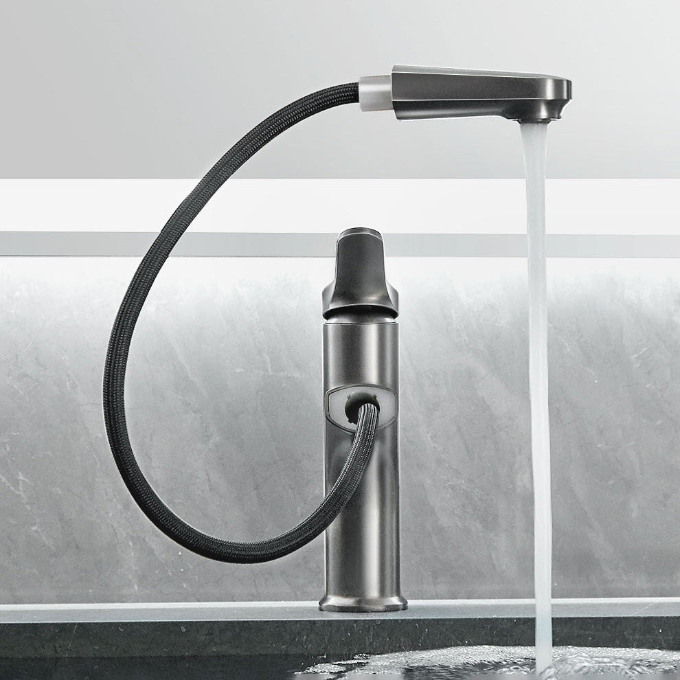 Contemporary Bathroom Faucet Brass Lever Handle Pull-out Sink Faucet Clearhalo 'Bathroom Remodel & Bathroom Fixtures' 'Bathroom Sink Faucets' 'Bathroom Sinks & Faucet Components' 'bathroom_sink_faucets' 'Home Improvement' 'home_improvement' 'home_improvement_bathroom_sink_faucets' 7098616