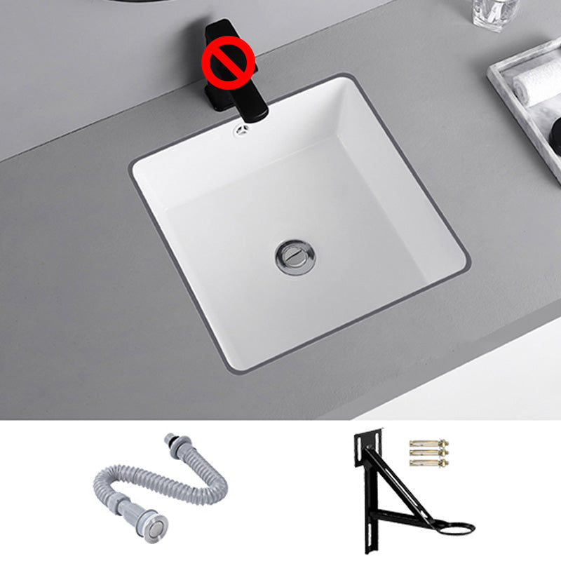 Traditional Undermount Vanity Sink Round Porcelain with Overflow Basin Sink 16"L x 16"W x 7"H Unavailiable Sink Clearhalo 'Bathroom Remodel & Bathroom Fixtures' 'Bathroom Sinks & Faucet Components' 'Bathroom Sinks' 'bathroom_sink' 'Home Improvement' 'home_improvement' 'home_improvement_bathroom_sink' 7099028