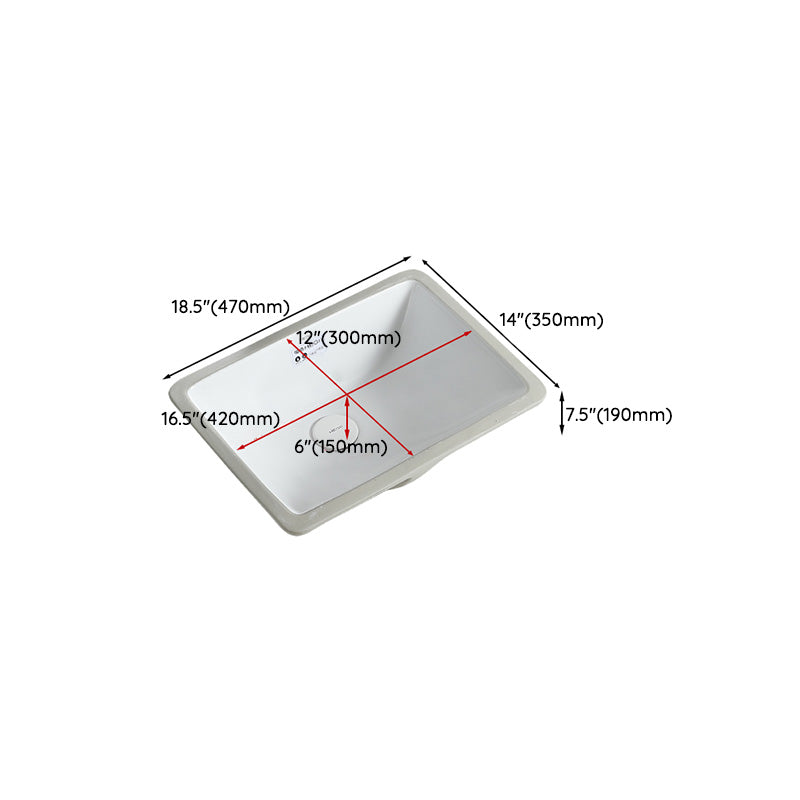 Traditional Undermount Bathroom Sink Porcelain with Overflow and Drain Assembly Basin Sink Clearhalo 'Bathroom Remodel & Bathroom Fixtures' 'Bathroom Sinks & Faucet Components' 'Bathroom Sinks' 'bathroom_sink' 'Home Improvement' 'home_improvement' 'home_improvement_bathroom_sink' 7099103