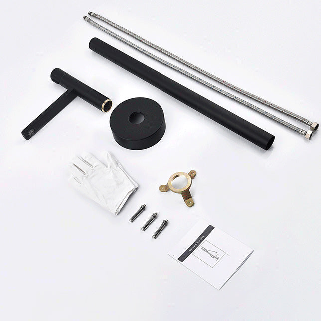 Floor Mounted Freestanding Tub Filler Freestanding High Arc Tub Filler Trim in Silver Clearhalo 'Bathroom Remodel & Bathroom Fixtures' 'Bathtub Faucets' 'bathtub_faucets' 'Home Improvement' 'home_improvement' 'home_improvement_bathtub_faucets' 7099489