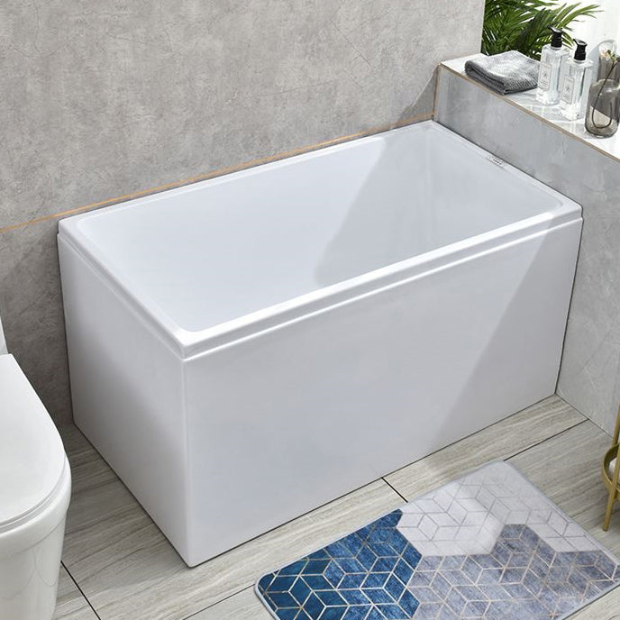Freestanding Modern Bath Back to Wall White Soaking Acrylic Bathtub Right Tub Clearhalo 'Bathroom Remodel & Bathroom Fixtures' 'Bathtubs' 'Home Improvement' 'home_improvement' 'home_improvement_bathtubs' 'Showers & Bathtubs' 7107002