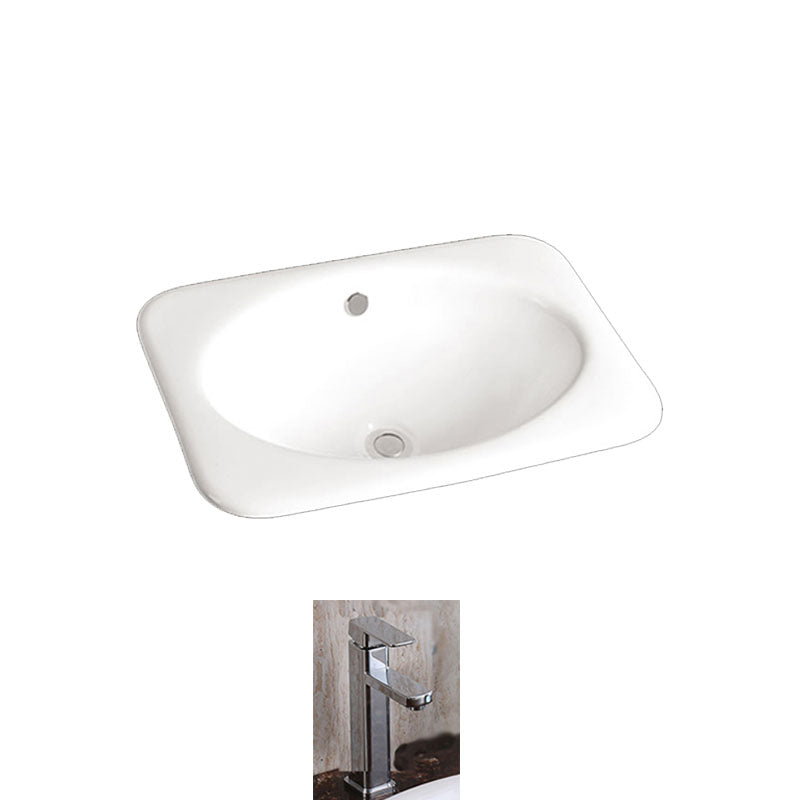 Traditional Drop-in Bathroom Sink Oval Porcelain with Faucet Basin Sink 22"L x 15"W x 6"H Sink with Faucet Clearhalo 'Bathroom Remodel & Bathroom Fixtures' 'Bathroom Sinks & Faucet Components' 'Bathroom Sinks' 'bathroom_sink' 'Home Improvement' 'home_improvement' 'home_improvement_bathroom_sink' 7109998
