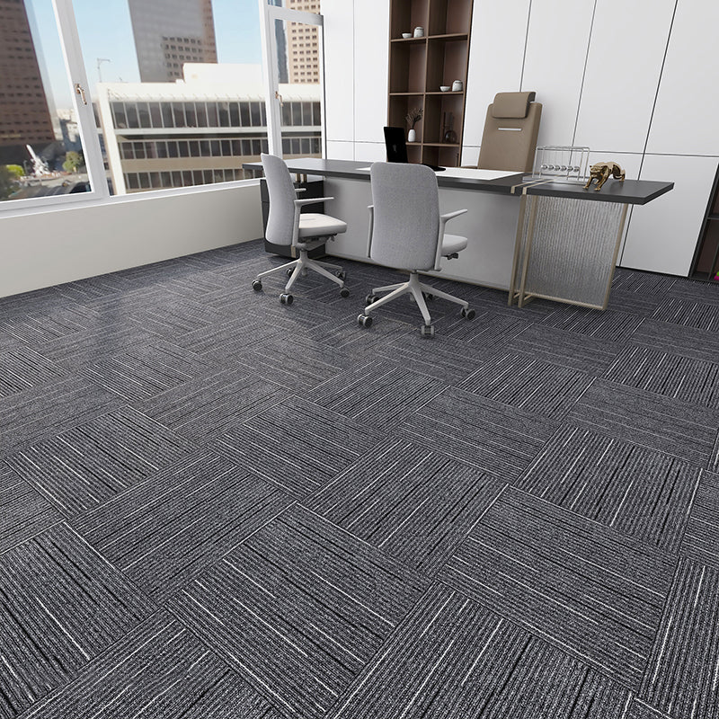 Modern Carpet Floor Tile Level Loop Self Adhesive Stain Resistant Carpet Tiles Smoke Gray 40-Piece Set Clearhalo 'Carpet Tiles & Carpet Squares' 'carpet_tiles_carpet_squares' 'Flooring 'Home Improvement' 'home_improvement' 'home_improvement_carpet_tiles_carpet_squares' Walls and Ceiling' 7110363
