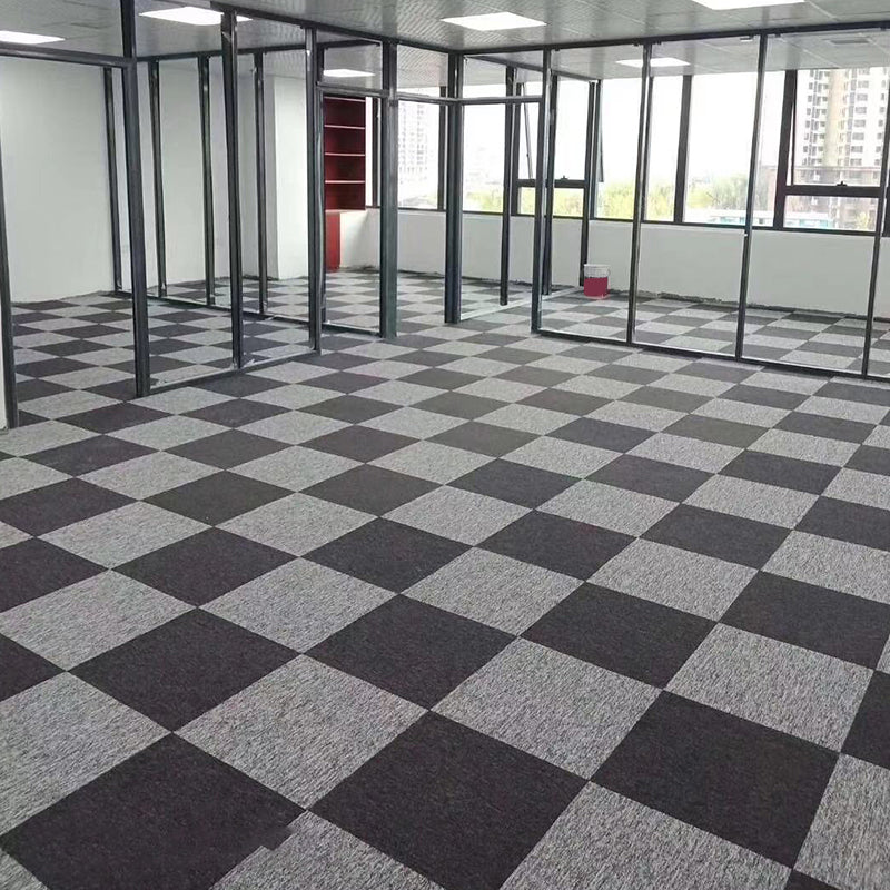 Modern Carpet Floor Tile Level Loop Self Adhesive Stain Resistant Carpet Tiles Light Gray-Black 40-Piece Set Clearhalo 'Carpet Tiles & Carpet Squares' 'carpet_tiles_carpet_squares' 'Flooring 'Home Improvement' 'home_improvement' 'home_improvement_carpet_tiles_carpet_squares' Walls and Ceiling' 7110376