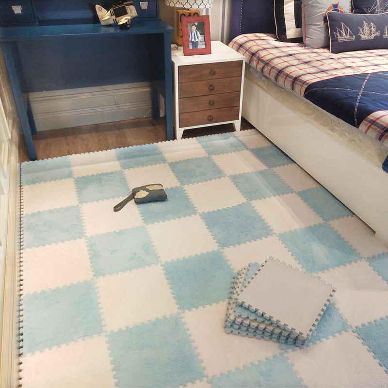 Modern Carpet Floor Tile Interlocking Plush Cut Non-Skid Tiles and Carpet Clearhalo 'Carpet Tiles & Carpet Squares' 'carpet_tiles_carpet_squares' 'Flooring 'Home Improvement' 'home_improvement' 'home_improvement_carpet_tiles_carpet_squares' Walls and Ceiling' 7110402