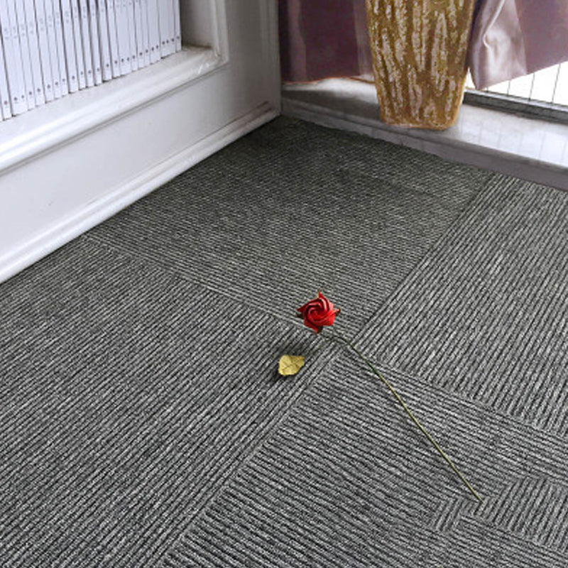 Self Adhesive Carpet Tiles Non-Skid Carpet Tiles for Living Room and Bedroom Heather Gray Asphalt Clearhalo 'Carpet Tiles & Carpet Squares' 'carpet_tiles_carpet_squares' 'Flooring 'Home Improvement' 'home_improvement' 'home_improvement_carpet_tiles_carpet_squares' Walls and Ceiling' 7110716