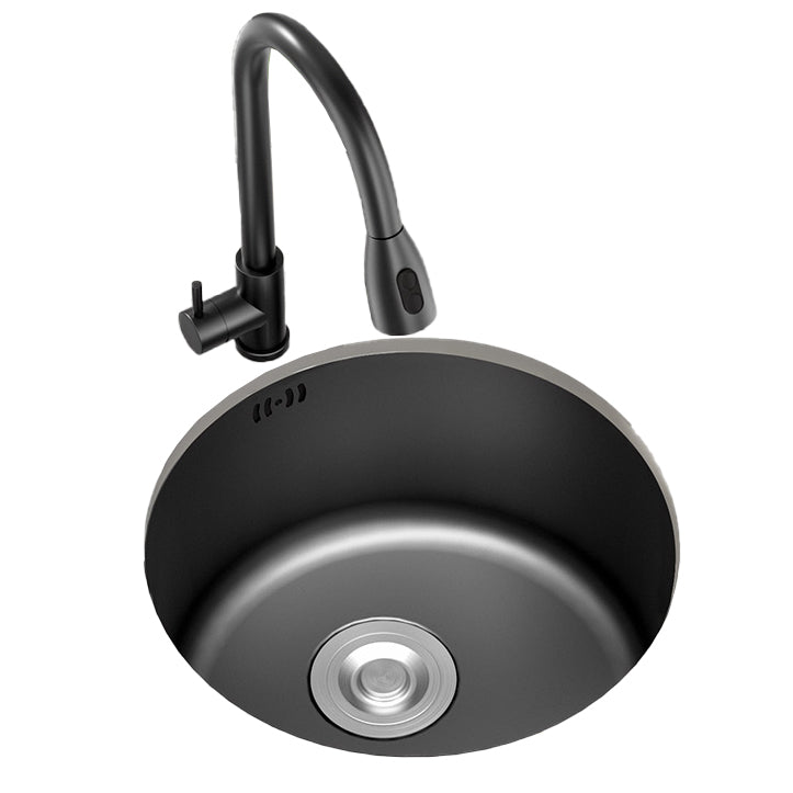 Single Bowl Stainless Steel Sink in black with Strainer Undermount Kitchen Sink Clearhalo 'Home Improvement' 'home_improvement' 'home_improvement_kitchen_sinks' 'Kitchen Remodel & Kitchen Fixtures' 'Kitchen Sinks & Faucet Components' 'Kitchen Sinks' 'kitchen_sinks' 7110923