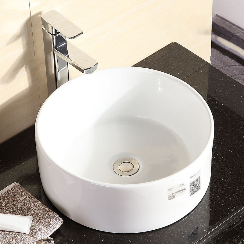 Vitreous China Vessel Lavatory Sink Contemporary Vessel Bathroom Sink 16"L x 16"W x 6"H Sink with Faucet Clearhalo 'Bathroom Remodel & Bathroom Fixtures' 'Bathroom Sinks & Faucet Components' 'Bathroom Sinks' 'bathroom_sink' 'Home Improvement' 'home_improvement' 'home_improvement_bathroom_sink' 7111101