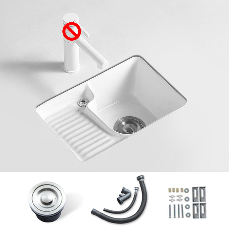 Traditional Undermount Vanity Sink Rectangular Porcelain Right Basin Bathroom Sink 19"L x 13"W x 7"H Sink Clearhalo 'Bathroom Remodel & Bathroom Fixtures' 'Bathroom Sinks & Faucet Components' 'Bathroom Sinks' 'bathroom_sink' 'Home Improvement' 'home_improvement' 'home_improvement_bathroom_sink' 7111112