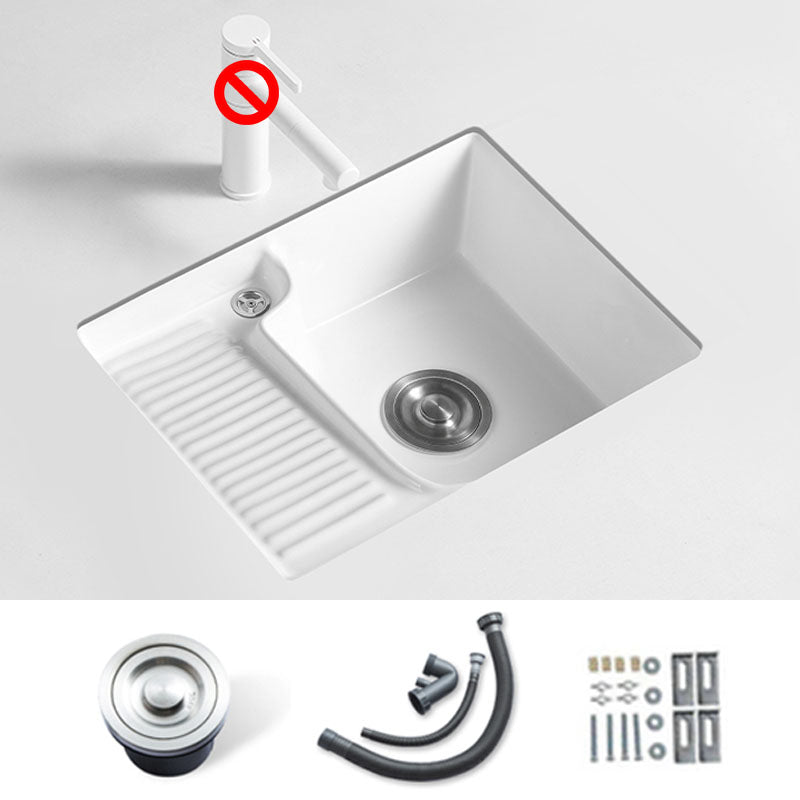 Traditional Undermount Vanity Sink Rectangular Porcelain Right Basin Bathroom Sink 21"L x 17"W x 7"H Sink Clearhalo 'Bathroom Remodel & Bathroom Fixtures' 'Bathroom Sinks & Faucet Components' 'Bathroom Sinks' 'bathroom_sink' 'Home Improvement' 'home_improvement' 'home_improvement_bathroom_sink' 7111113