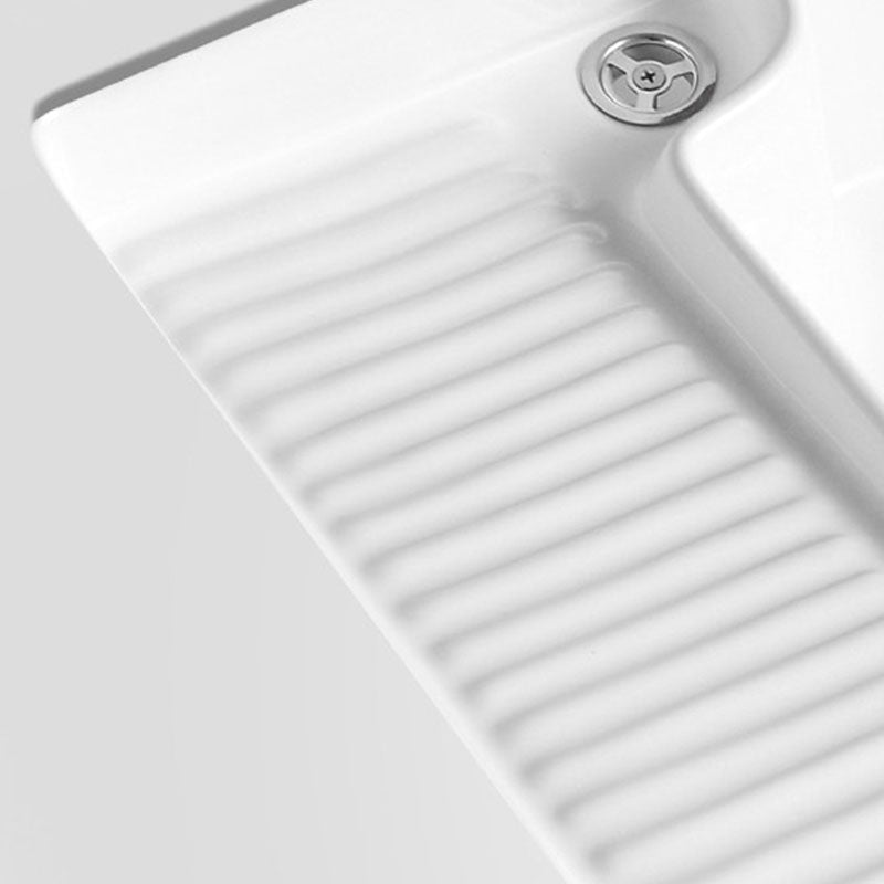 Traditional Undermount Vanity Sink Rectangular Porcelain Right Basin Bathroom Sink Clearhalo 'Bathroom Remodel & Bathroom Fixtures' 'Bathroom Sinks & Faucet Components' 'Bathroom Sinks' 'bathroom_sink' 'Home Improvement' 'home_improvement' 'home_improvement_bathroom_sink' 7111116