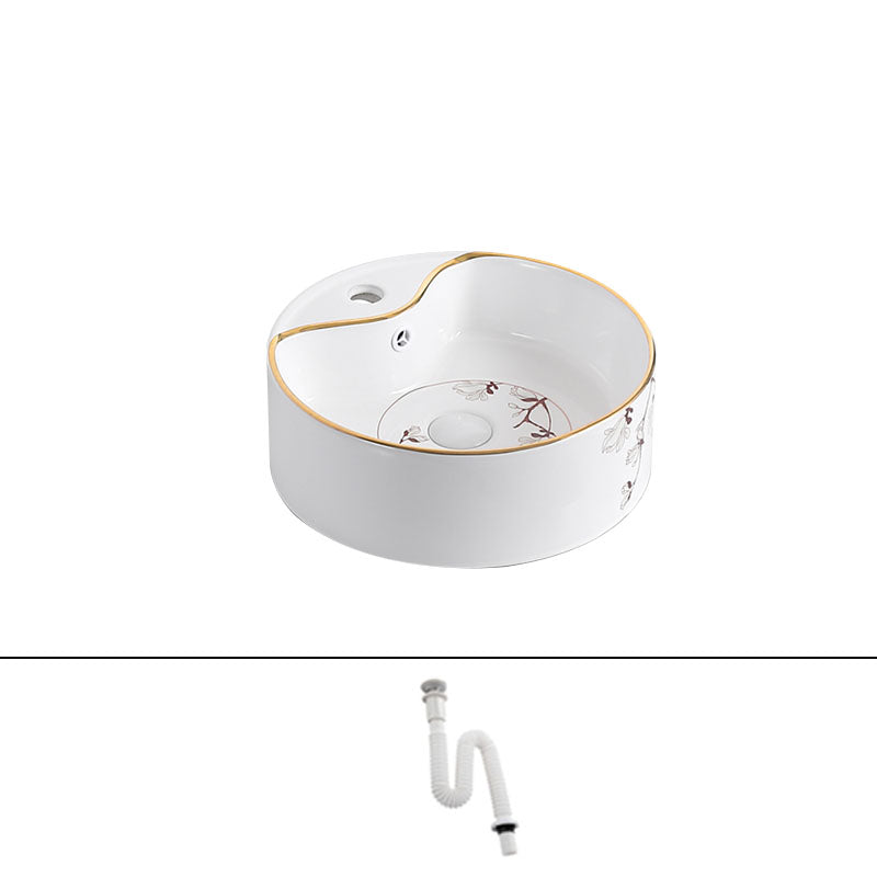 Traditional Vessel Sink Round Porcelain with Faucet Vessel Bathroom Sink 16"L x 16"W x 6"H Sink Clearhalo 'Bathroom Remodel & Bathroom Fixtures' 'Bathroom Sinks & Faucet Components' 'Bathroom Sinks' 'bathroom_sink' 'Home Improvement' 'home_improvement' 'home_improvement_bathroom_sink' 7111146