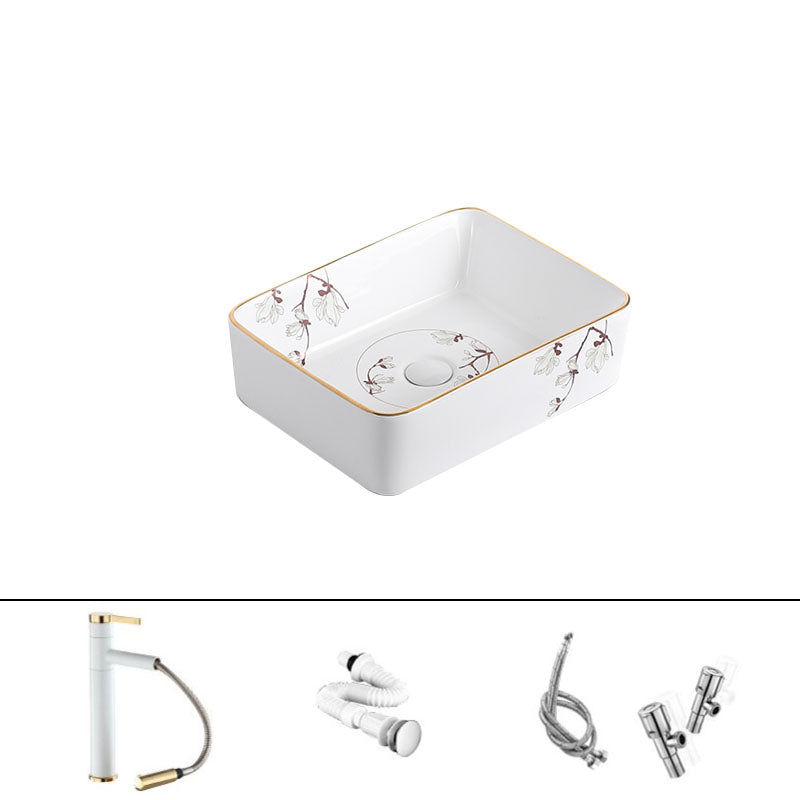 Traditional Vessel Sink Round Porcelain with Faucet Vessel Bathroom Sink 18.9"L x 14.6"W x 5.5"H Sink with Faucet Clearhalo 'Bathroom Remodel & Bathroom Fixtures' 'Bathroom Sinks & Faucet Components' 'Bathroom Sinks' 'bathroom_sink' 'Home Improvement' 'home_improvement' 'home_improvement_bathroom_sink' 7111157