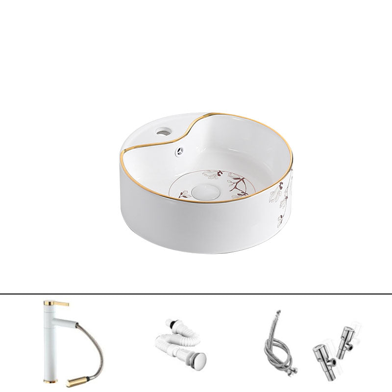 Traditional Vessel Sink Round Porcelain with Faucet Vessel Bathroom Sink 16"L x 16"W x 6"H Sink with Faucet Clearhalo 'Bathroom Remodel & Bathroom Fixtures' 'Bathroom Sinks & Faucet Components' 'Bathroom Sinks' 'bathroom_sink' 'Home Improvement' 'home_improvement' 'home_improvement_bathroom_sink' 7111158